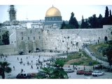 Jerusalem - Wailing wall - Wide, high view with Dome of the Rock